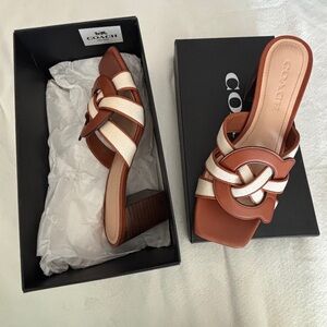 Coach Women's Tan and Cream Heeled Sandals